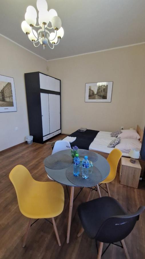 Homestay Czarna Owca- Goscinne Gniezno