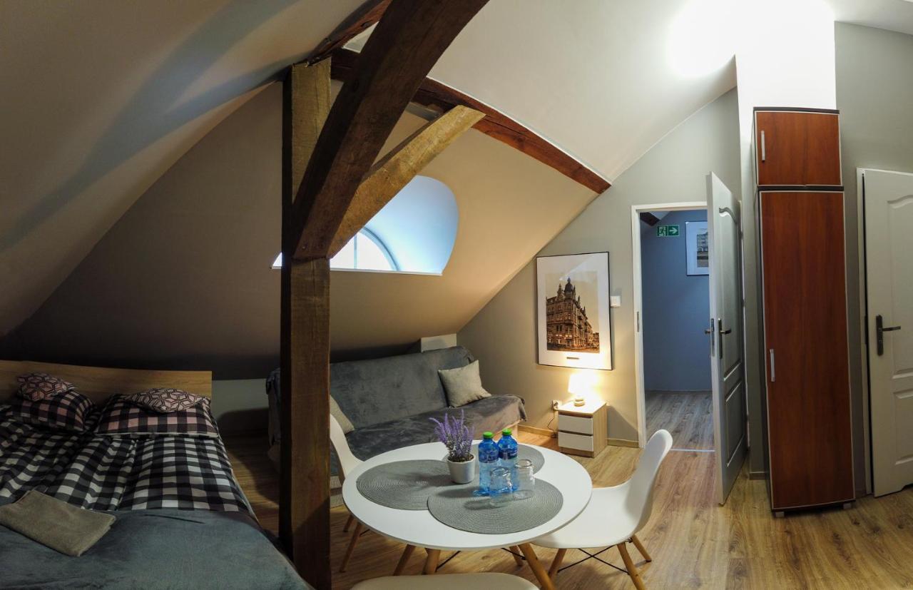 Czarna Owca- Goscinne Homestay Gniezno