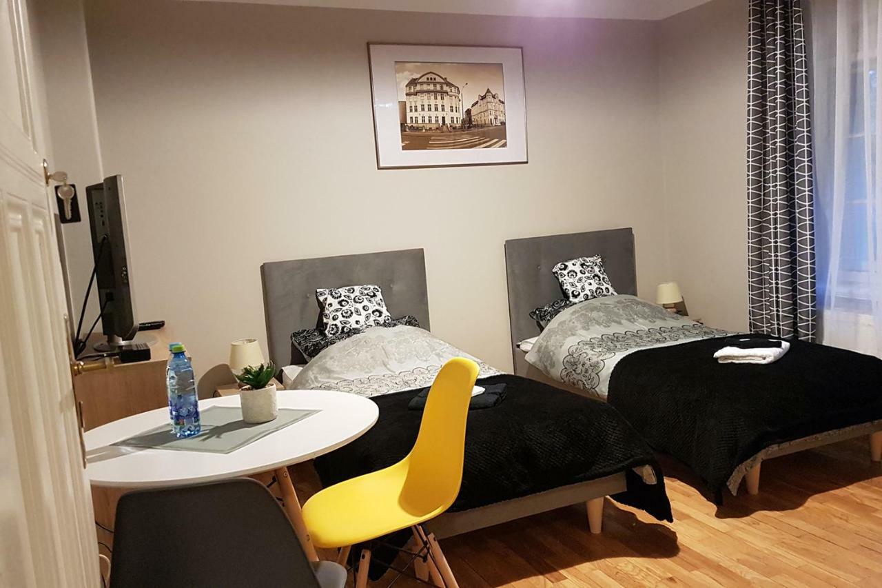 Czarna Owca- Goscinne Homestay Gniezno