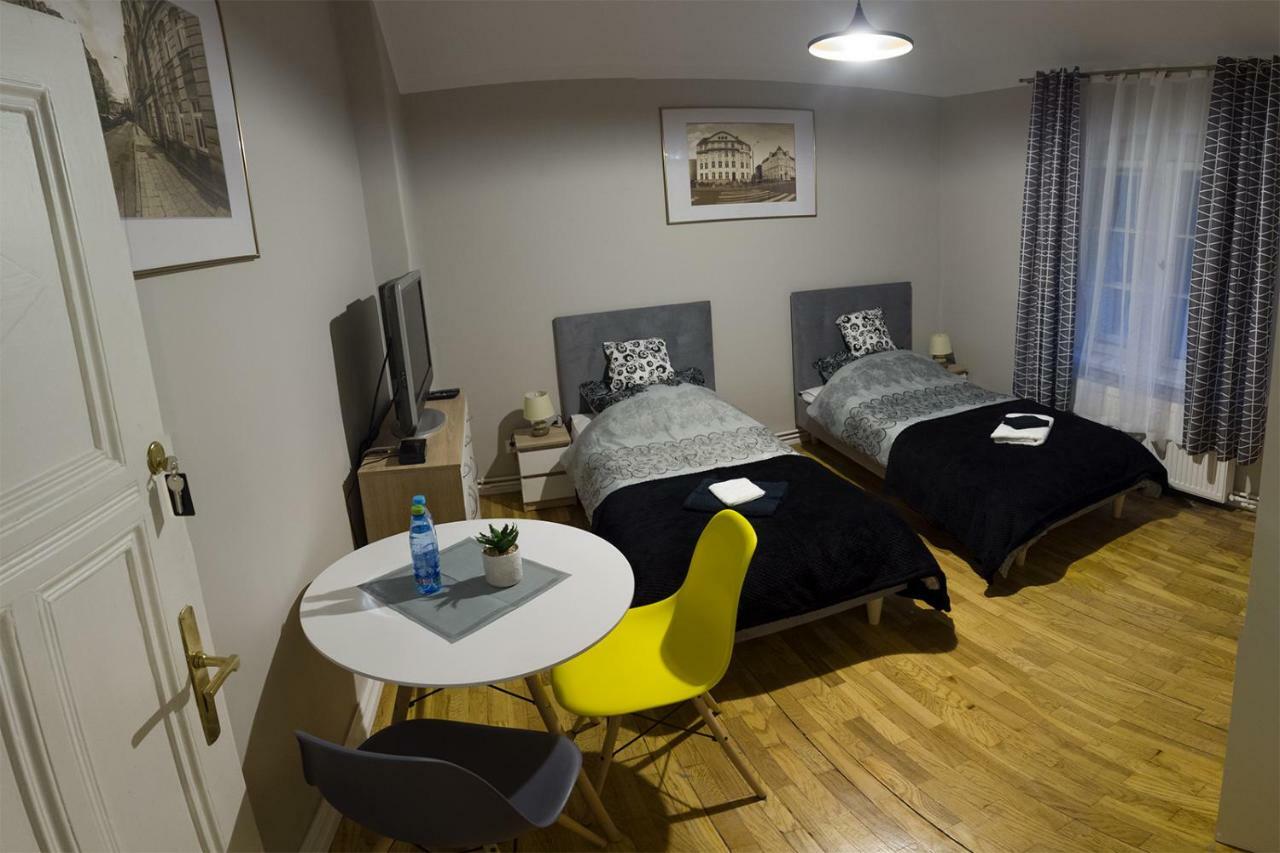 Homestay Czarna Owca- Goscinne Gniezno